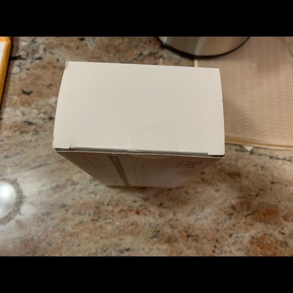 New 3 and 1 for Apple ear pod Apple Watch and IPho - Picture 5 of 6